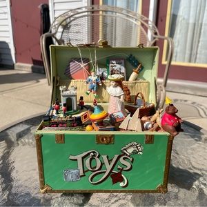 Enesco Vintage Music Box
